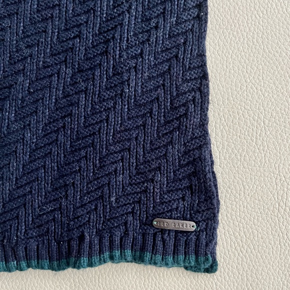 NWOT - Ted Baker Wool & Cashmere Blended Scarf - Made in Great Britain - Picture 2 of 4